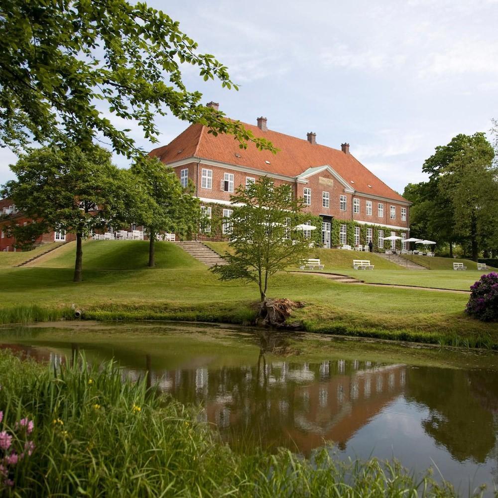 Hindsgavl Slot Hotel Middelfart Buitenkant foto